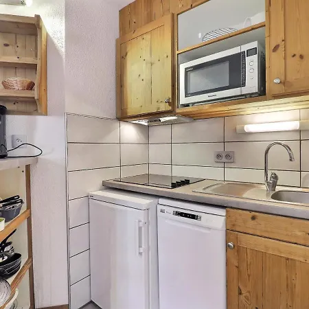 A La Tania - 6 Pers, 41m², Skis Aux Pieds, Balcon, Proche Commerces - Fr-1-182a-4 *